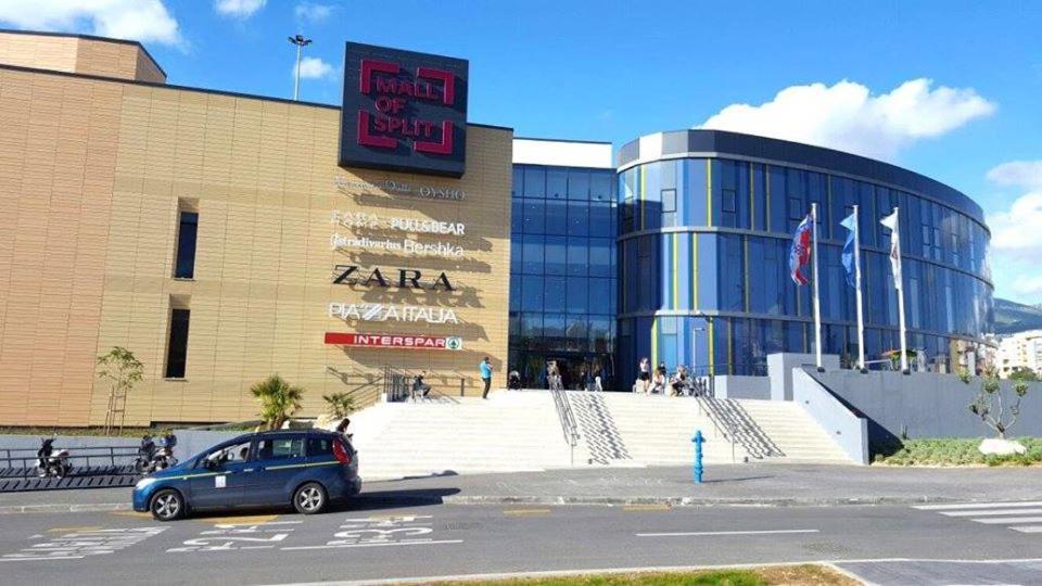 Apartments Toni 2000 Подстрана Екстериор снимка